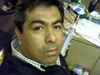 Roberto Rosales Photo 34