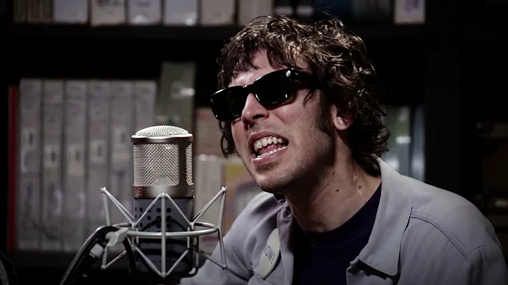 Daniel Romano Photo 40