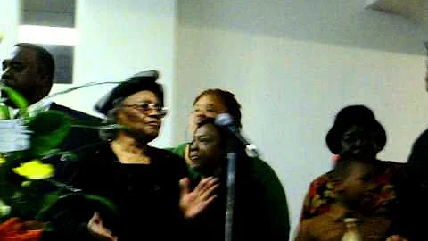 Deborah Waddell Photo 18