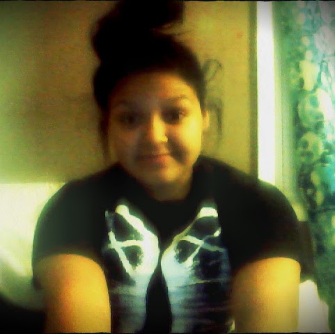 Lilly Vargas Photo 11