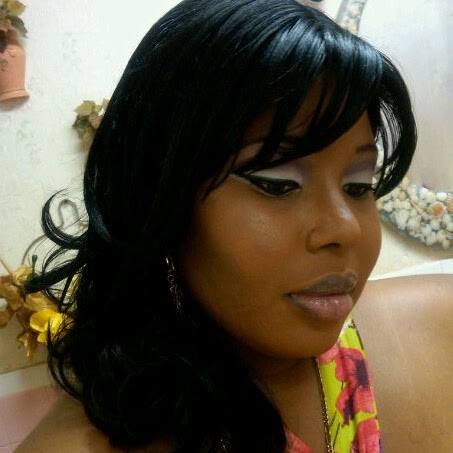 Latoya Gray Photo 13