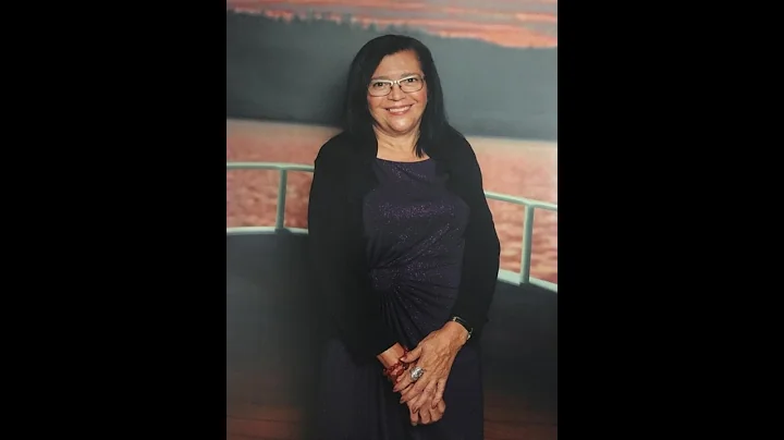 Zenaida Torres Photo 31