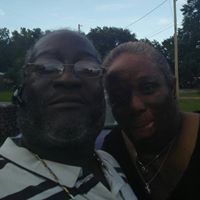 Stephanie Pickett Photo 3
