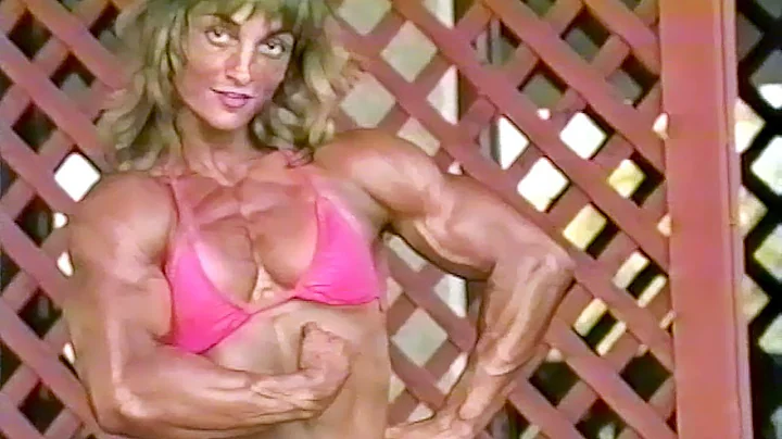 Kristie Montgomery Photo 24