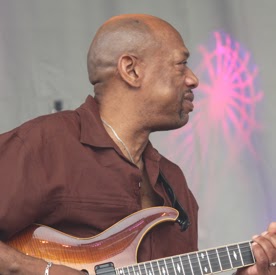 Glenn Lowe Photo 9