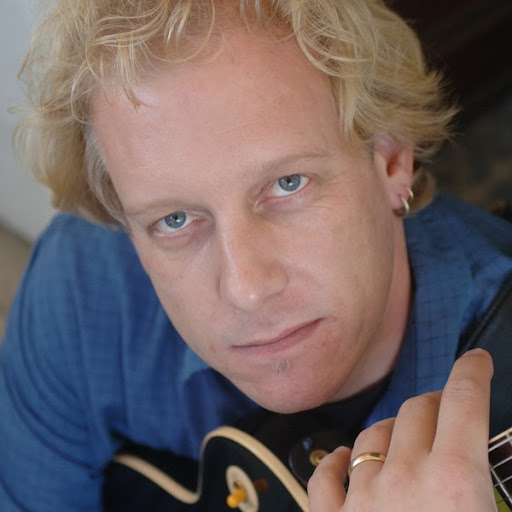 Jon Tompkins Photo 9