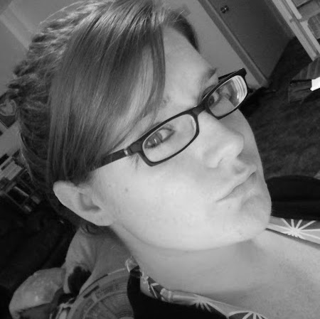 Amber Leasure Photo 6