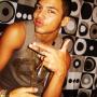 Julian Davis Photo 34