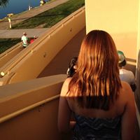 Laura Corral Photo 5