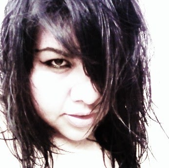 Danielle Chavez Photo 9