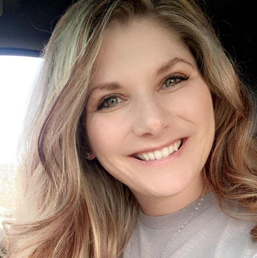 Amanda Conner Photo 15
