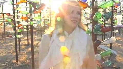 Linda Brooks Photo 35