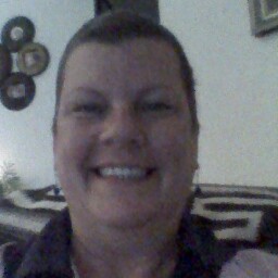 Lori Lynch Photo 13