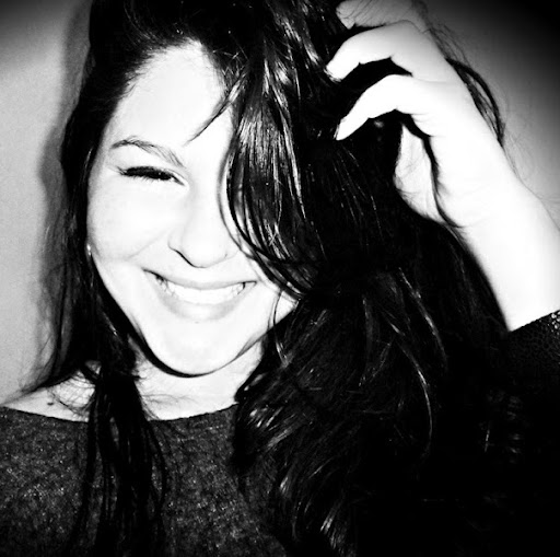 Jacqueline Heller Photo 8