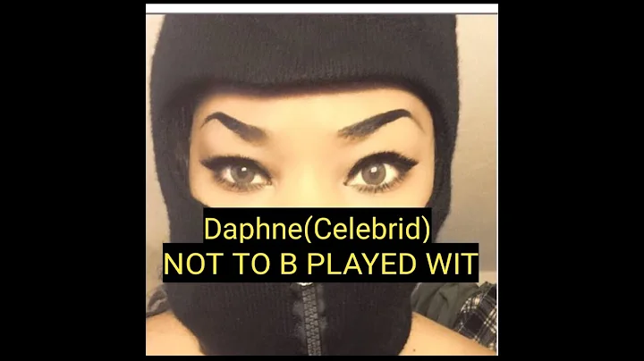 Daphne Sutton Photo 17