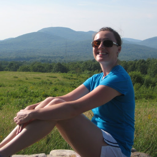 Annie Dickerson Photo 8