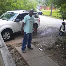 Jeremiah Gordon Photo 15