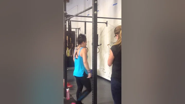 Erin Maddox Photo 28