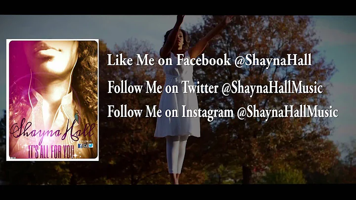 Shayna Hall Photo 20