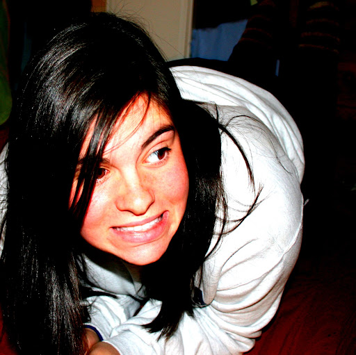Emma Frank Photo 10