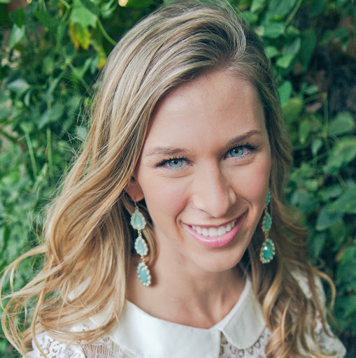 Nicole Brown Photo 5