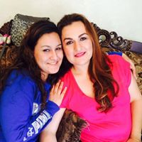 Vicky Bernal Photo 3