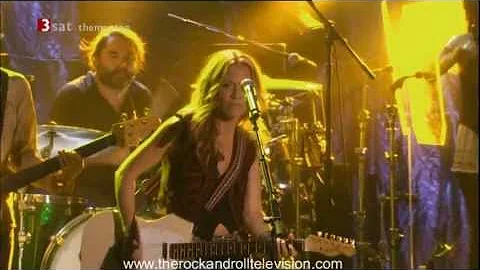 Stacey Crow Photo 21