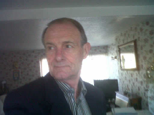 Geoffrey Collins Photo 11