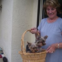 Gloria Hooper Photo 6