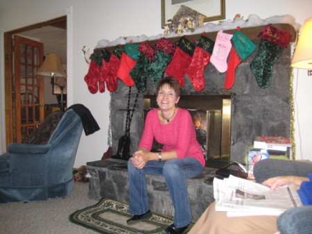 Shirley Edwards Photo 20