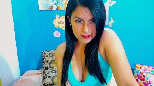 Veronica Torres Photo 12