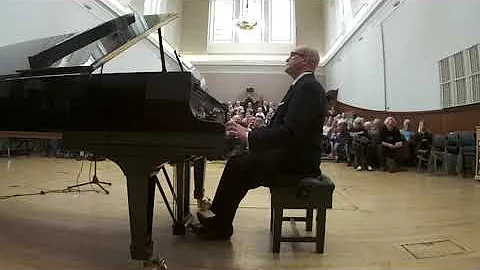 Nicholas Ashton Photo 31