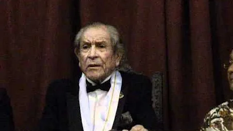 Julio Olivera Photo 24