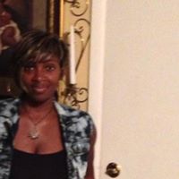 Ursula Taylor Photo 5