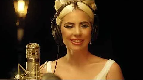 Madonna Bennett Photo 15