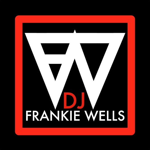 Frankie Wells Photo 10