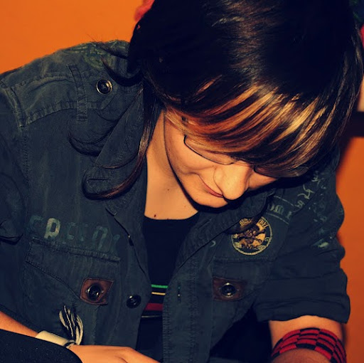 Alex Barbosa Photo 12