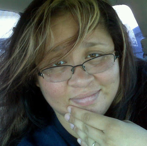 Julie Sanchez Photo 12