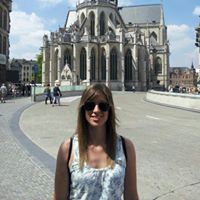 Laura Casares Photo 2