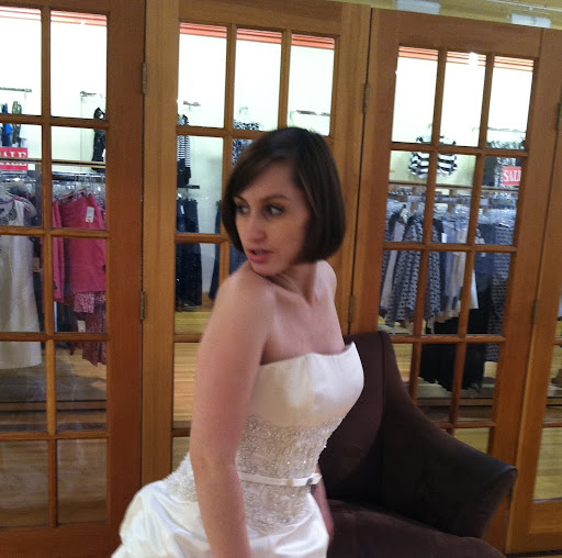 Elizabeth Cobb Photo 15