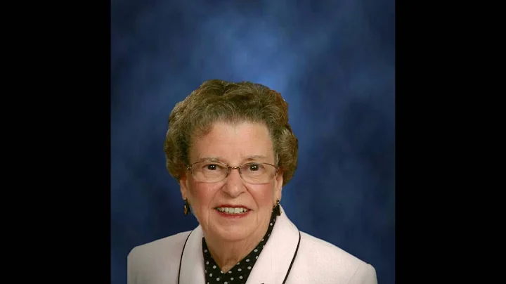 Dorothy Middleton Photo 24