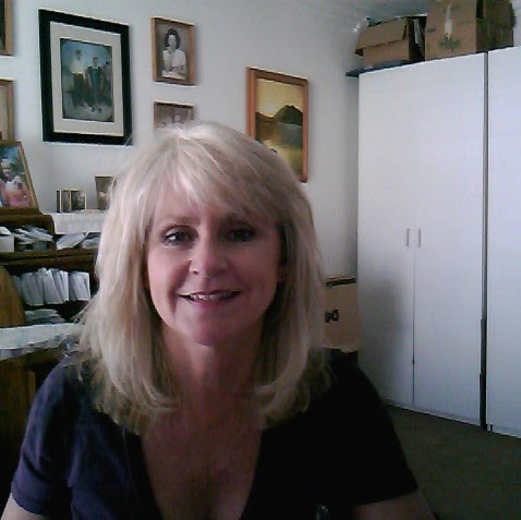 Carolyn Dyer Photo 10