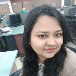 Sana Naqvi Photo 10