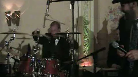 Avi Bernstein Photo 21