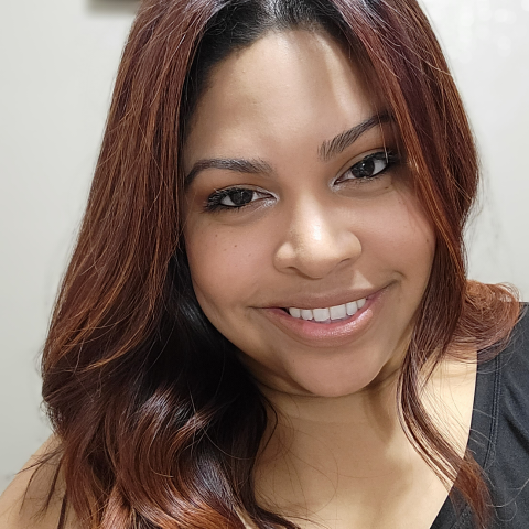 Julie Martinez Photo 14