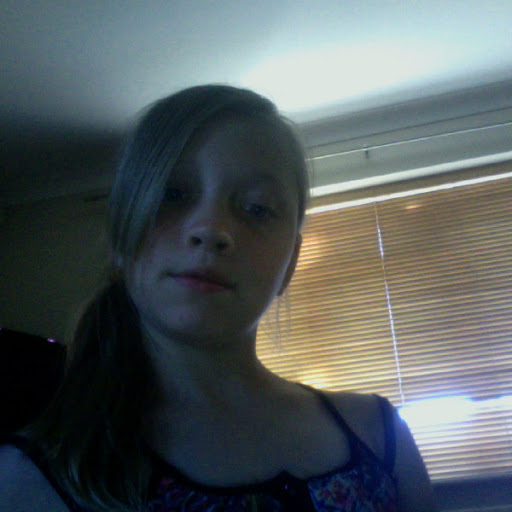 Rachel Tew Photo 9
