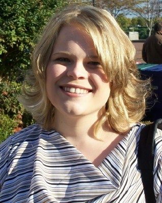 Carla Brewer Photo 15
