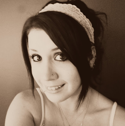 Courtney Barry Photo 15