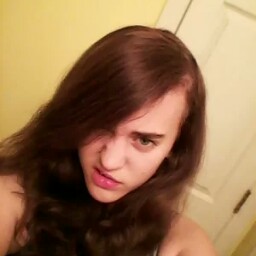 Sara Silvers Photo 9