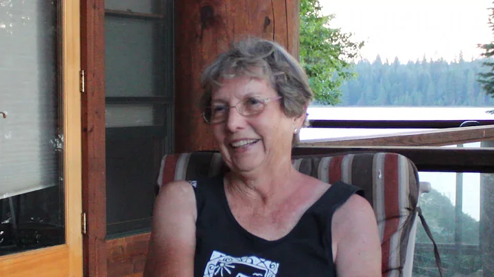 Eleanor Calvert Photo 8
